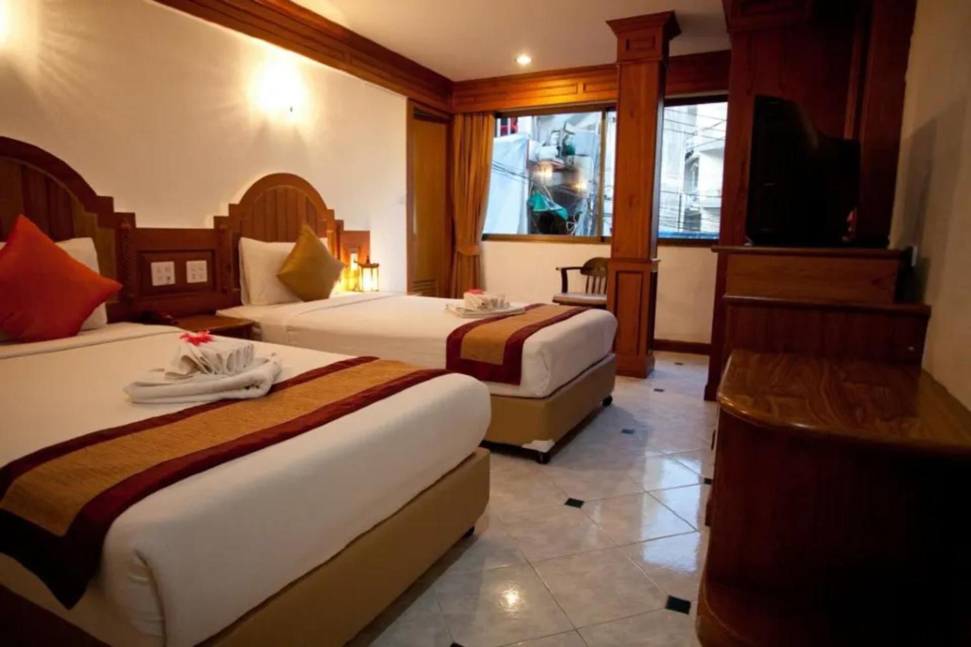 Black Pearl Beachfront 3* Phuket